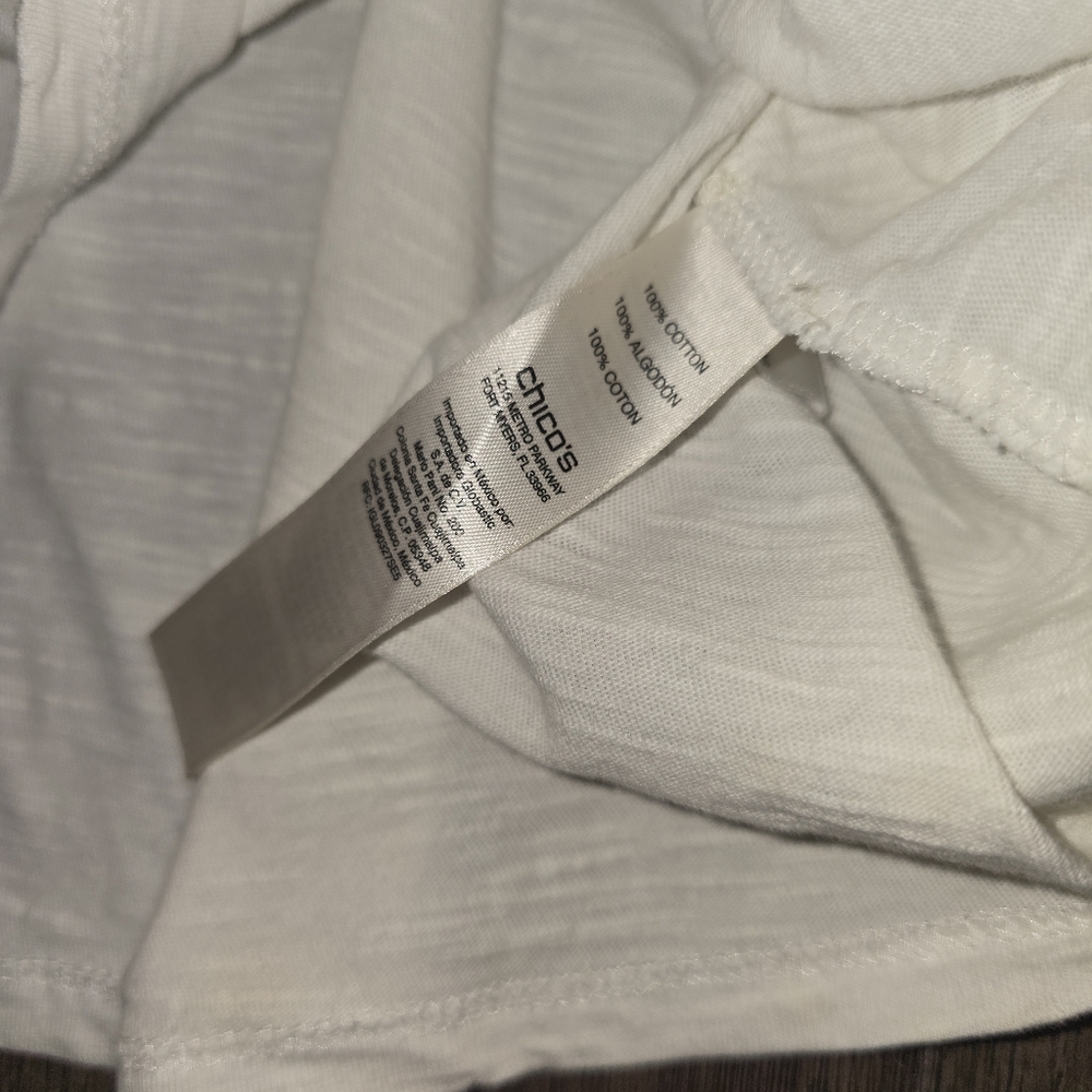Chico's Sz. Xlarge White Cold Shoulder Tshirt - Picture 5 of 7